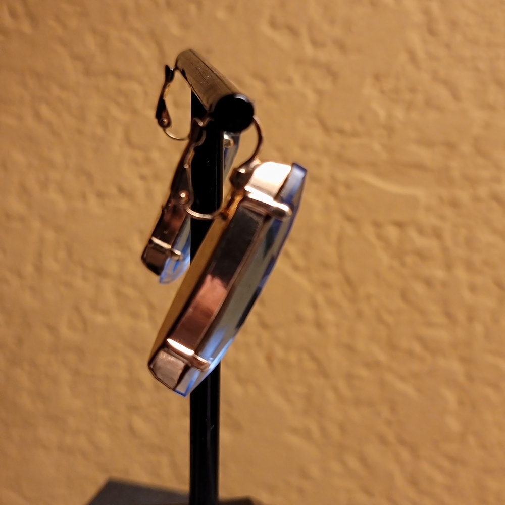 Blue sparkly Swarovski earrings - Picture 9 of 10